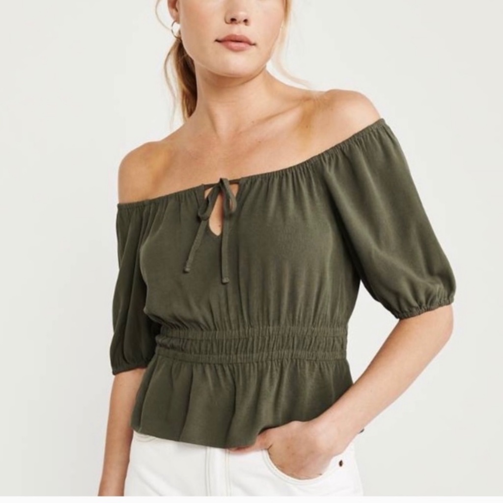 Abercrombie & Fitch Army Green Off-The-Shoulder Peplum Top/Size Medium